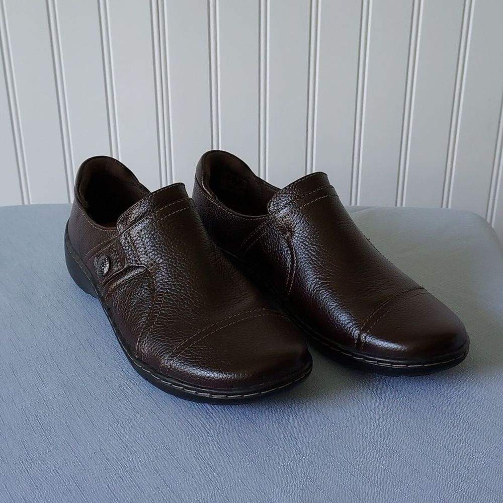 Clarks Women's 6.5 Comfort Cora Poppy Slip On Shoe Loafer Dark Brown Tumbled - Picture 2 of 10